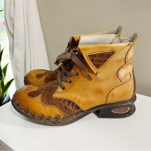 Rovers 42010 Lace Up Ankle Boot with Low Heel Size 41 /  US 8